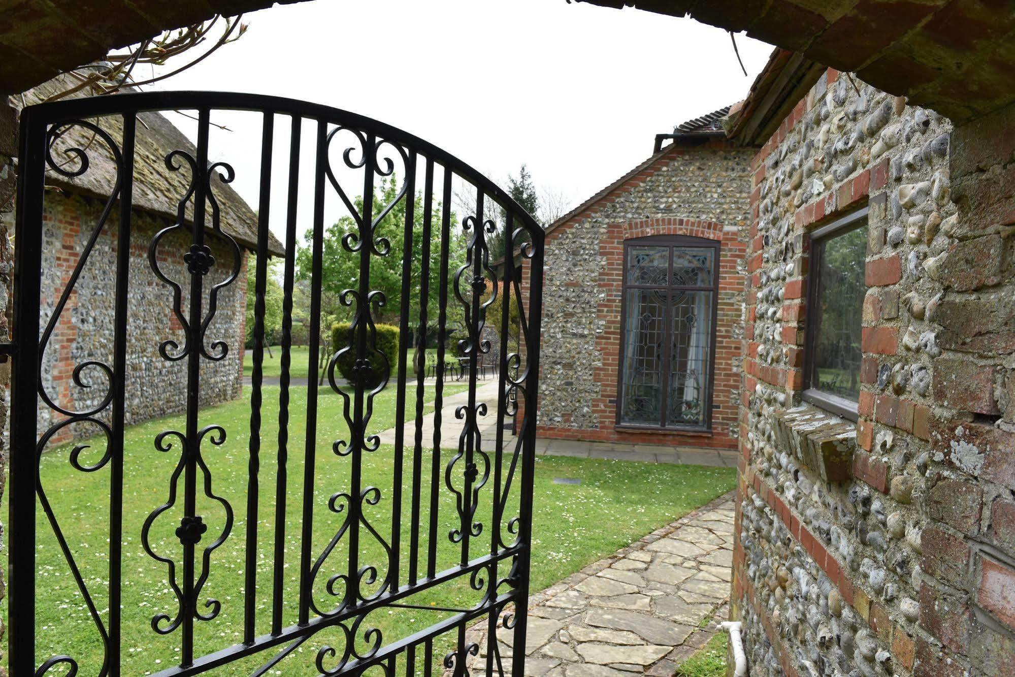 Old Selden Farm B&B Clapham  Kültér fotó
